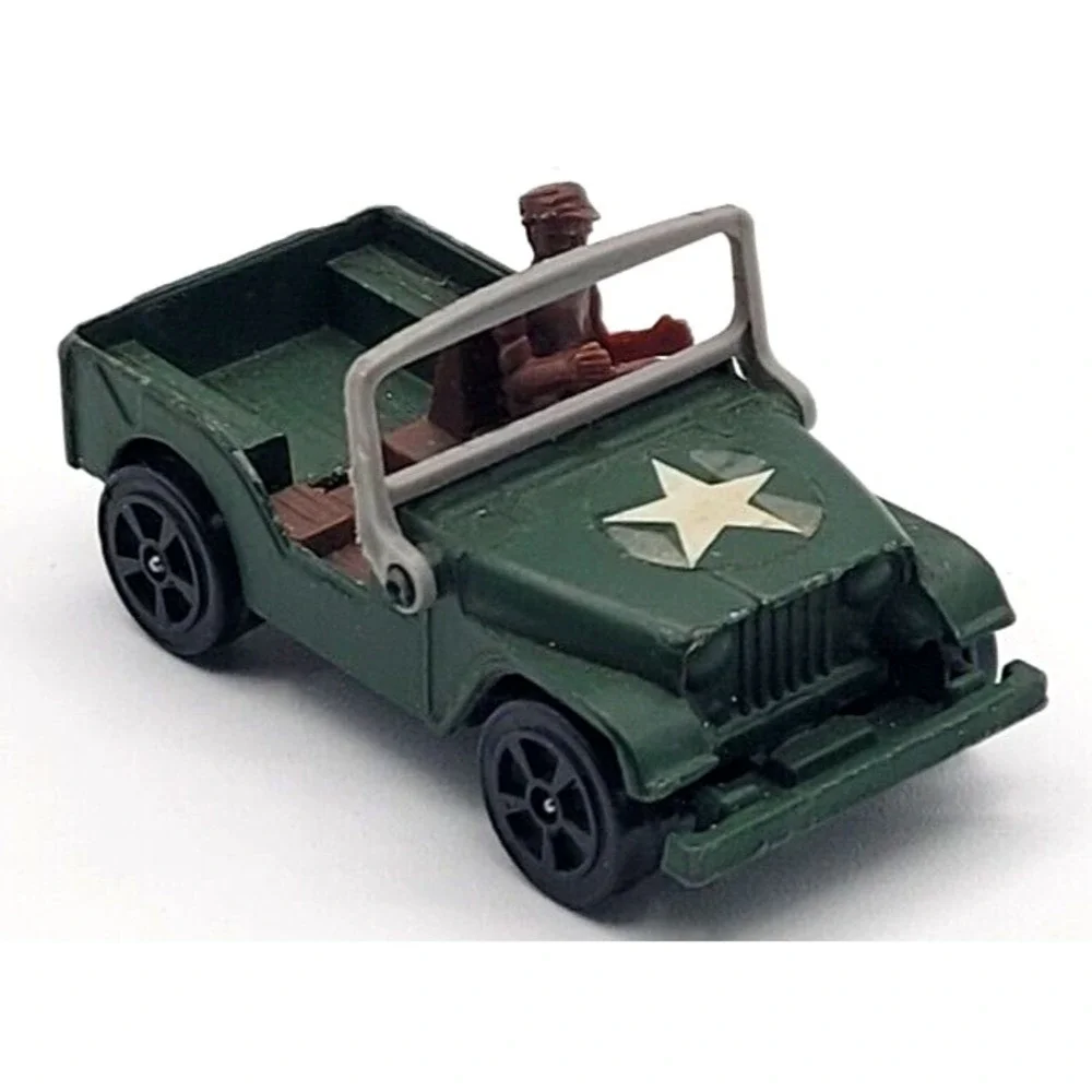 1976 CORGI JUNIORS MILITARY WHIZZWHEELS WILLYS JEEP 1:64 GREAT‎ BRITAIN